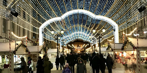 Большая новогодняя сказка в Санкт-Петербурге (автобусная экскурсия)