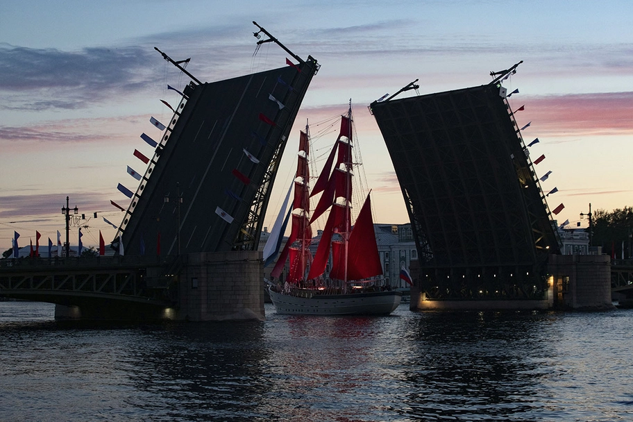 График развода мостов в Петербурге в 2026 году