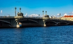 Экскурсии на развод мостов на теплоходе в Санкт-Петербурге