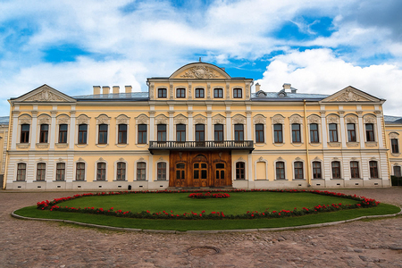 Шереметевский дворец
